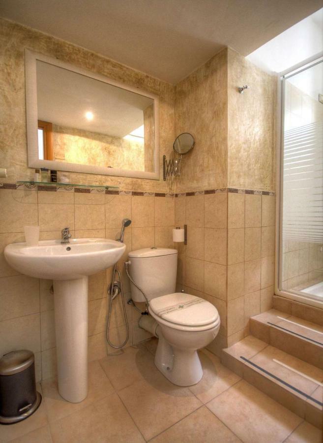 Art Domus Reale Bed & Breakfast Rome Exterior photo