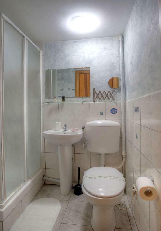 Art Domus Reale Bed & Breakfast Rome Exterior photo