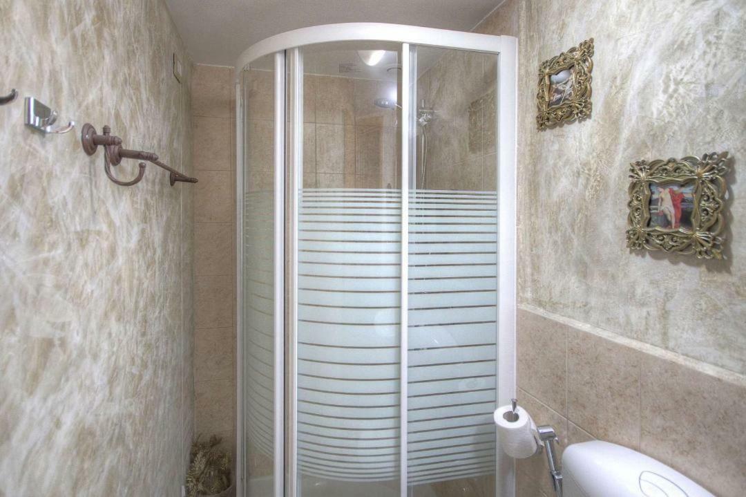 Art Domus Reale Bed & Breakfast Rome Exterior photo
